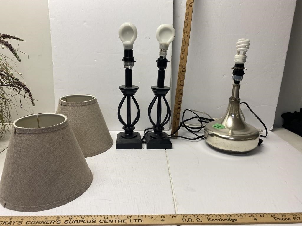 3 Table lamps- 2 have plastic base & 1 has metal