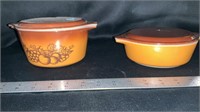 Pyrex small casserole dish with lid, lot of 2