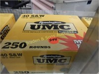 GROUP OF 250 ROUNDS REMINGTON CAL 40 SW