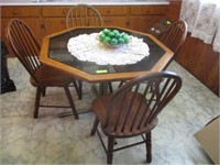 Glass top kitchen table w/4 chairs