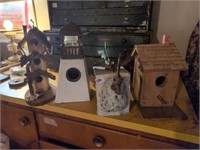 4 birdhouses