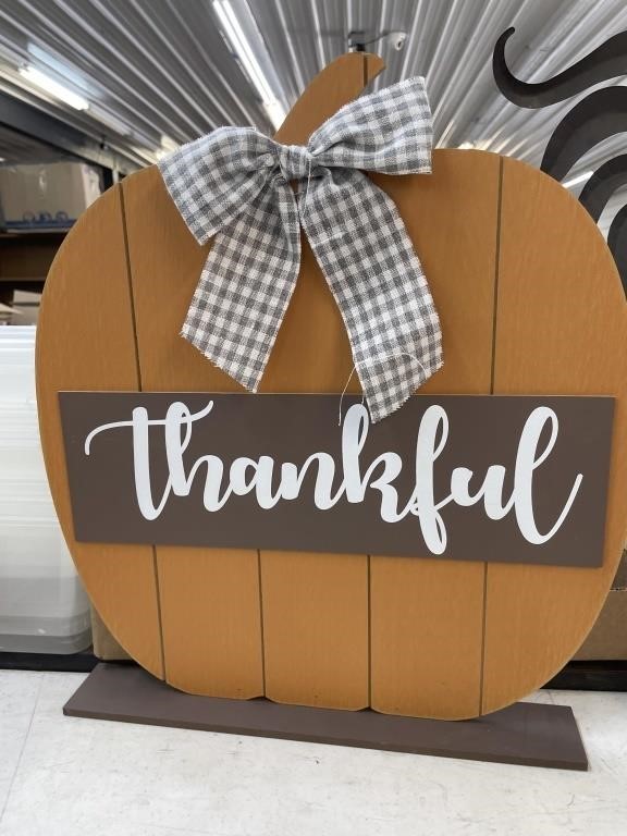 Thankful pumpkin fall decor sign