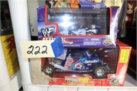 Die Cast Cars WF Attitude & #6 Valvoline