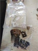 Lot of Victorian accessories including gloves,
