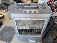 HESSAIRE AIR CONDITIONER 4ft tall