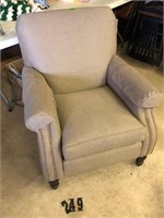 Smith Bros chair like new