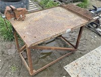 Small Portable Iron Work Table & Vice