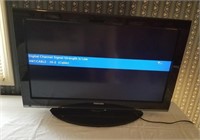 Toshiba 32" TV (Works, No Remote)