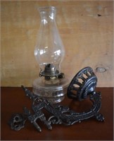 Bracket Lamp W/ Font & Chimney
