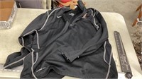 Nike UNI basketball pullover size XL