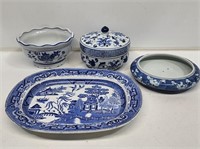 4 Pieces of Blue and White China