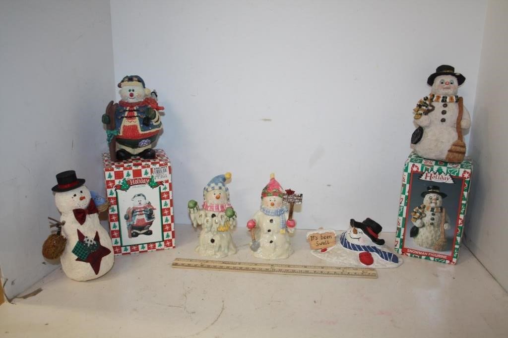 Snowmen  6, 2 Are In Boxes