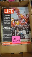 Life Magazines – 1959 1964 1960