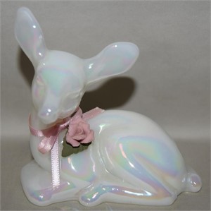 Fenton Pearlescent Art Glass Deer Figure w/Applied