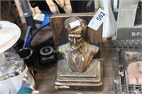 LINCOLN BOOKEND - CHALKWARE - CHIPS