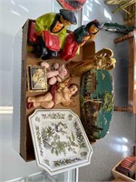 BOX LOT OF VARIOUS ANTIQUE AND COLLECTIBLE ITEMS