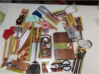 20 ASSORTED KITCHEN UTENSILS BY "DASH OF THAT"