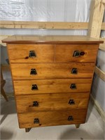 Mackinac Group, Habitant, 5 drawer dresser