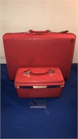 Vintage Royal Traveler hard case luggage set