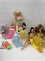 Small Case with Various Dolls - Disney Princess