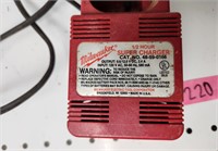 Milwaukee 1/2 Hr Charge Super Charger