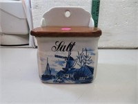 Antique Germany Salt Box (hairline) 6&1/2" x 5&1/4
