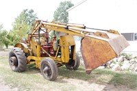 Moline U industrial w/ Loader