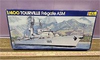 Seller 1/400 Tourville Fregate ASM