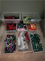 8 Small Totes of New Razors