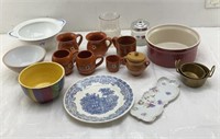 Dinner set with 17 assorted pieces