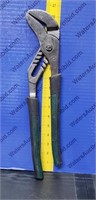 17" Master Force Adjustable Pliers