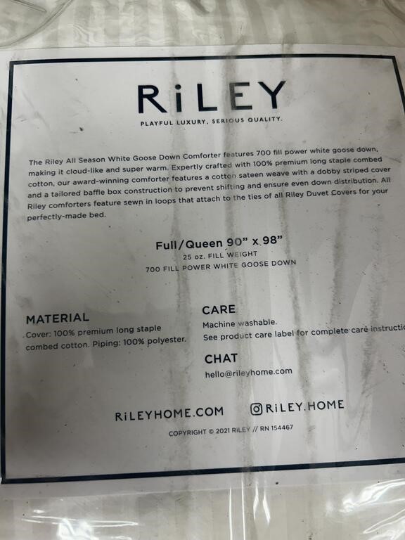 (24x) Riley White Goose Down Comforter