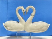 Lladro Swan's Figurine Marked 6585