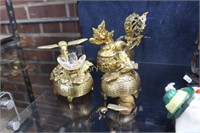 GOLD DECORATED ITEMS - DAMAGE