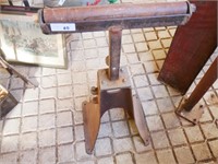 Vintage 16" Metal Roller Stand