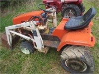 Ariens Gear S-14G lawn tractor w/Johnson loader