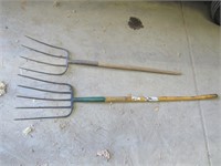 2 pitchforks(1 has broken handle)