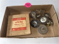 Wire Brushes & Grinding Wheel
