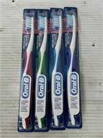 Oral-B 4 toothbrushes