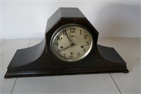 New Haven Mantel Clock w/ Pendullum & Key