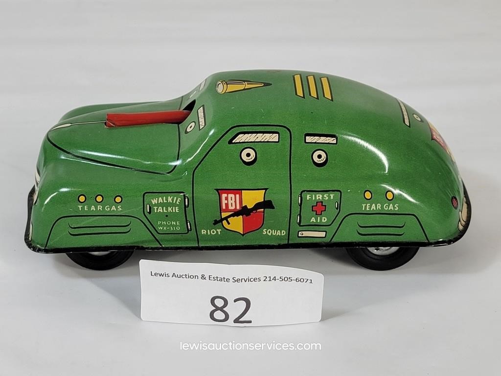 Walt Reach Toy FBI Riot Squad Friction Car - Works