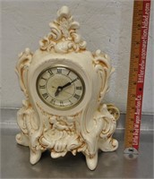 Vintage ceramic mantel clock, tested
