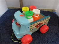 FISHER PRICE PULL TOY