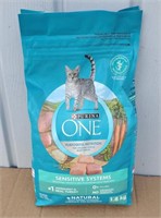 1.8 Kg Adult Cat Food