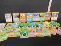 LOT OF 30 1999 & 2000 POKEMON CARDS