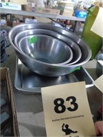 Stainless bowls, bakeware