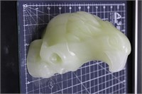 Mexican Onyx Skull & Raven Carving, 2lbs 1oz