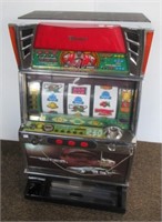 Ace Edition Yamasa slot machine. Note: Has keys