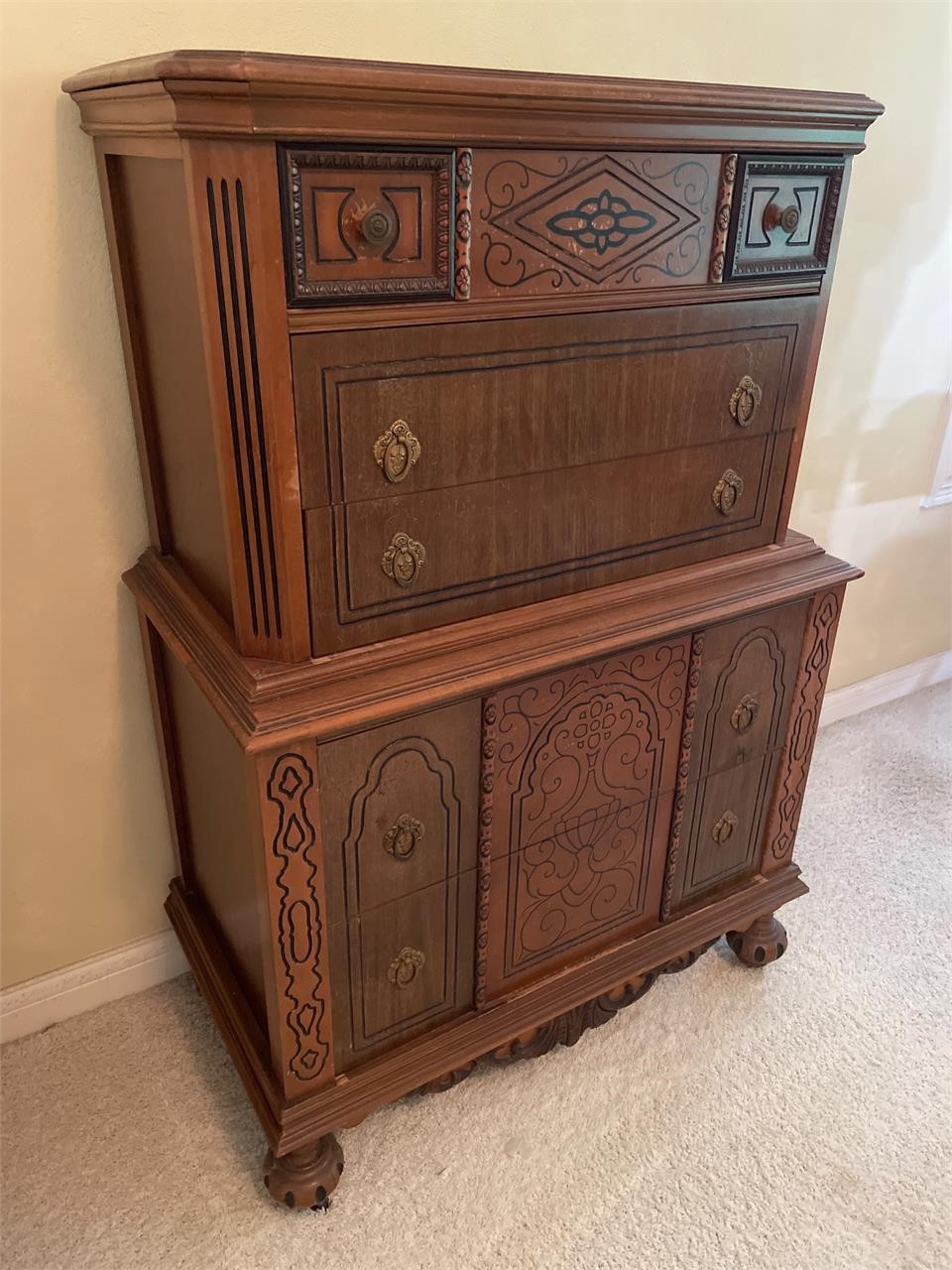 Antique 5-drawer chest