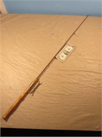 Vintage Fishing Jigging Pole 3ft 3in Long